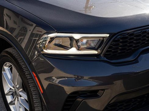 Used 2025 Dodge Durango GT image 33