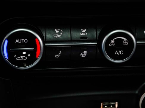 Used 2022 Alfa Romeo Stelvio Ti image 22