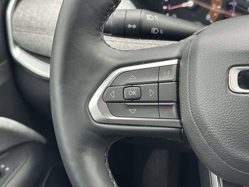 Used 2022 Jeep Compass Latitude AWD/4WD image 22