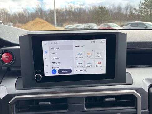 Used 2025 Toyota 4Runner SR5 image 21