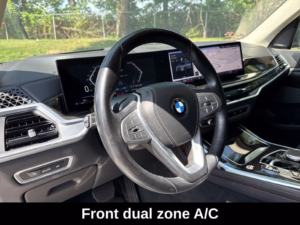 Used 2024 BMW X7 xDrive40i AWD/4WD image 15