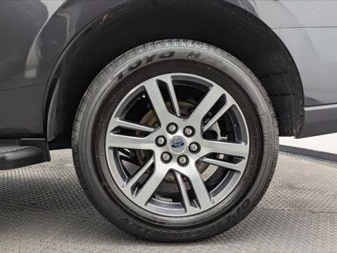 Used 2024 Ford Expedition Limited RWD image 30
