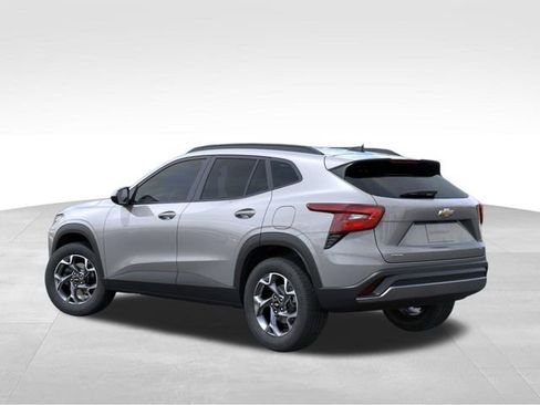New 2026 Chevrolet Trax LT FWD image 3