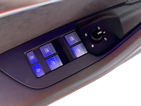 Used 2022 Audi RS 7 Sportback w/ Carbon Optic Package image 13