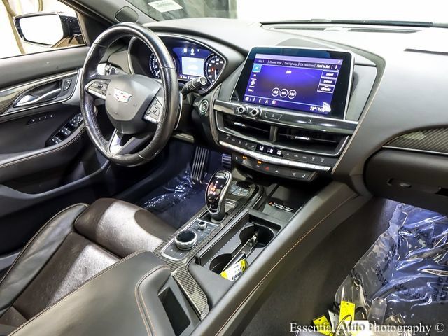 Used 2020 Cadillac CT5 V w/ Premium Package RWD image 26