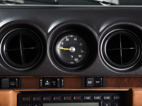 Used 1989 Mercedes-Benz 560 SL image 18