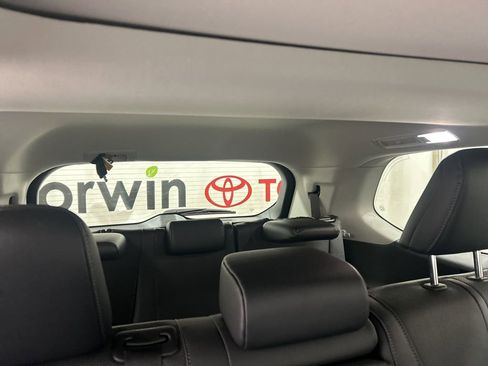 Used 2026 Toyota Grand Highlander Limited image 18