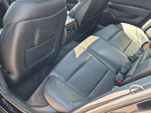 Used 2014 Cadillac ATS Luxury w/ Cold Weather Package AWD/4WD image 17