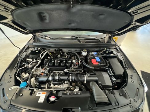 Used 2021 Honda Accord Sport image 21