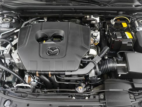 Used 2024 MAZDA MAZDA3 s image 32