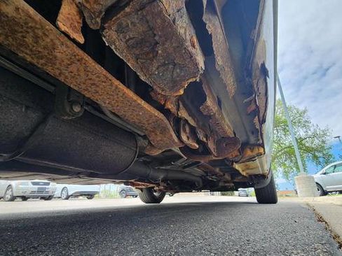 Used 2004 Dodge Grand Caravan SXT w/ Trailer Tow Prep Group FWD image 18