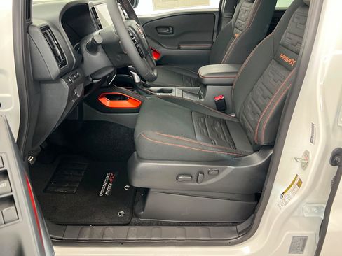 New 2026 Nissan Frontier PRO-4X w/ Pro-4x Convenience Package AWD/4WD image 17