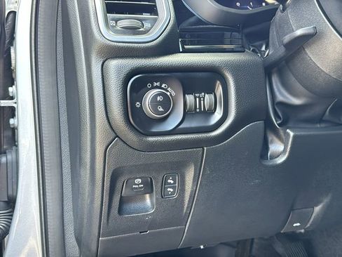 Used 2025 RAM 1500 Laramie w/ Night Edition AWD/4WD image 31