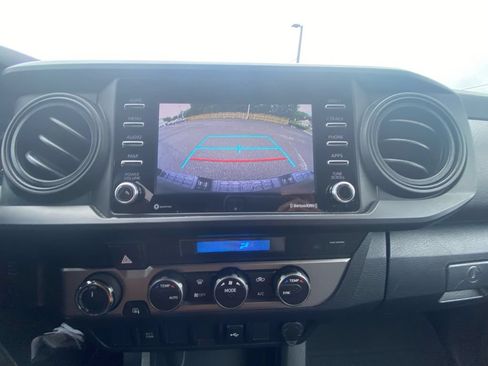 Used 2023 Toyota Tacoma SR AWD/4WD image 22