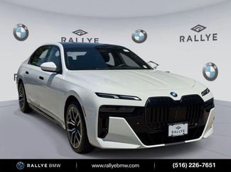 Certified 2025 BMW i7 eDrive50 w/ M Sport Package RWD video 1