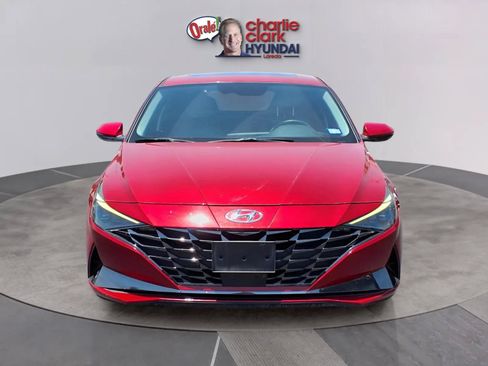 Certified 2023 Hyundai Elantra Limited FWD image 8
