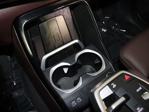 Used 2025 BMW X1 xDrive28i w/ Technology Package image 23