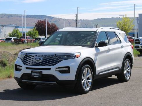 Used 2021 Ford Explorer Platinum w/ Equipment Group 601A AWD/4WD image 8