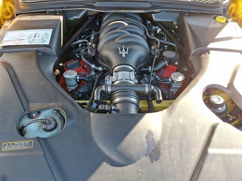Used 2011 Maserati GranTurismo Convertible RWD image 26