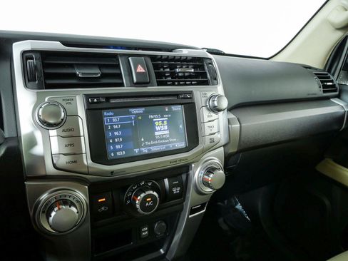 Used 2019 Toyota 4Runner SR5 Premium AWD/4WD image 12