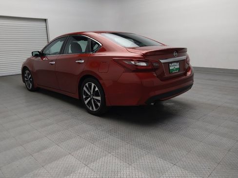 Used 2017 Nissan Altima 2.5 SR image 5
