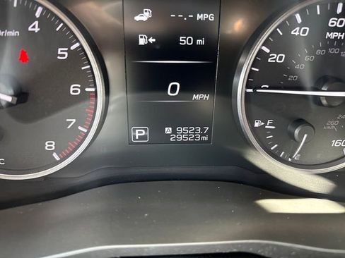 Used 2023 Subaru Ascent Premium w/ Convenience Package AWD/4WD image 21