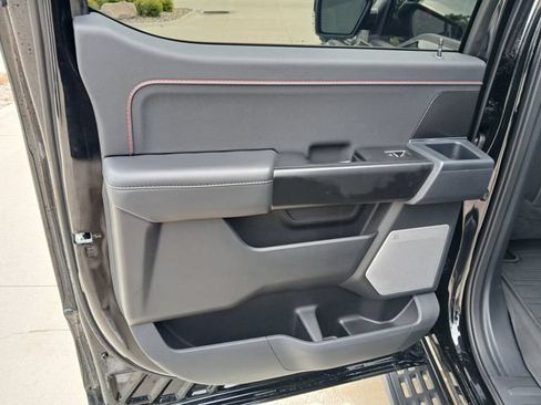 Used 2025 Ford F150 Raptor AWD/4WD image 18