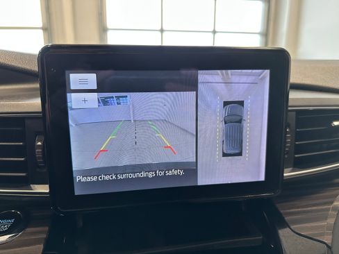 Used 2023 Ford Explorer Limited w/ Equipment Group 301A image 21