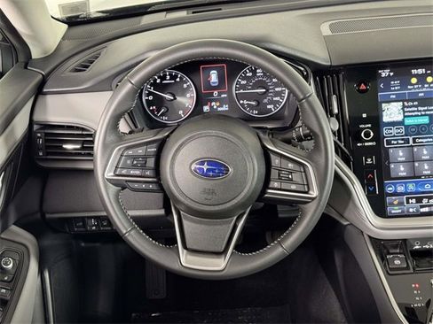 Used 2025 Subaru Outback Premium image 20
