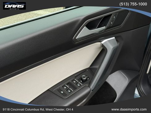 Used 2019 Volkswagen Tiguan SE AWD/4WD image 15
