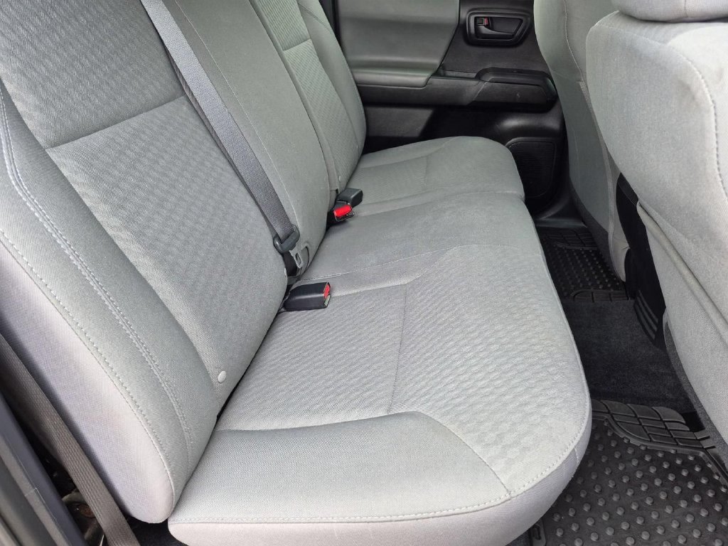 Used 2020 Toyota Tacoma SR AWD/4WD image 27