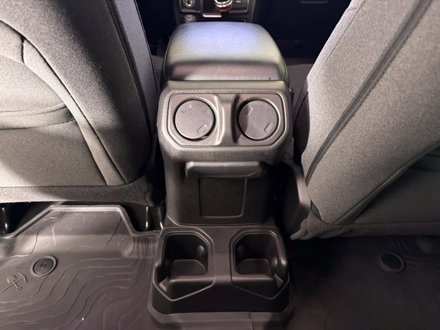 Used 2024 Jeep Gladiator Sport AWD/4WD image 29