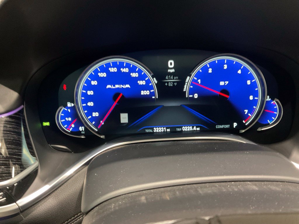 Used 2017 BMW ALPINA B7 xDrive AWD/4WD image 22