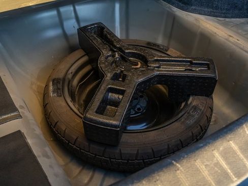 Used 2019 Nissan Sentra S w/ Appearance Package image 23