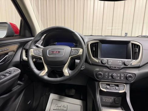 Used 2023 GMC Terrain Denali AWD/4WD image 32
