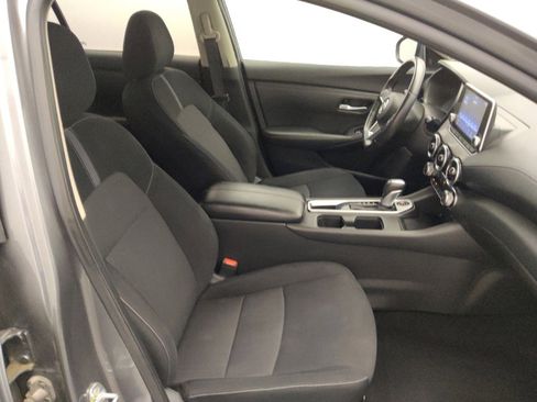 Used 2022 Nissan Sentra SV FWD image 21