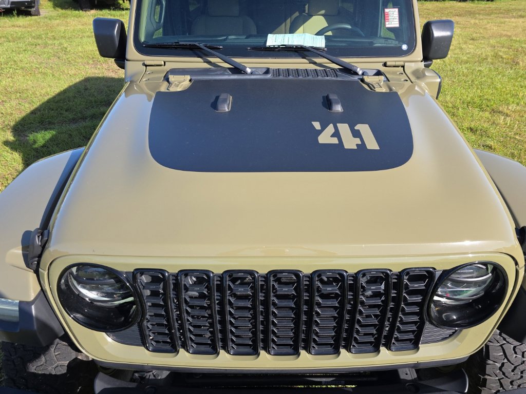 Used 2025 Jeep Wrangler Unlimited Sport S 4xe AWD/4WD image 9