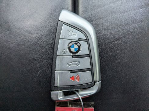 Used 2020 BMW X6 M50i w/ Executive Package AWD/4WD image 32