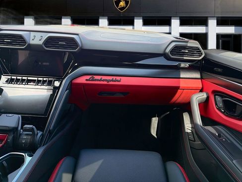 Used 2024 Lamborghini Urus S image 20