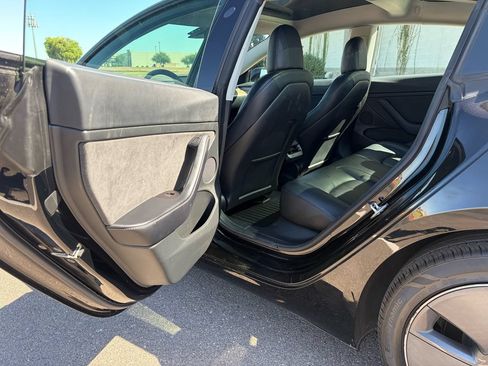 Used 2023 Tesla Model 3 Standard Range RWD image 11