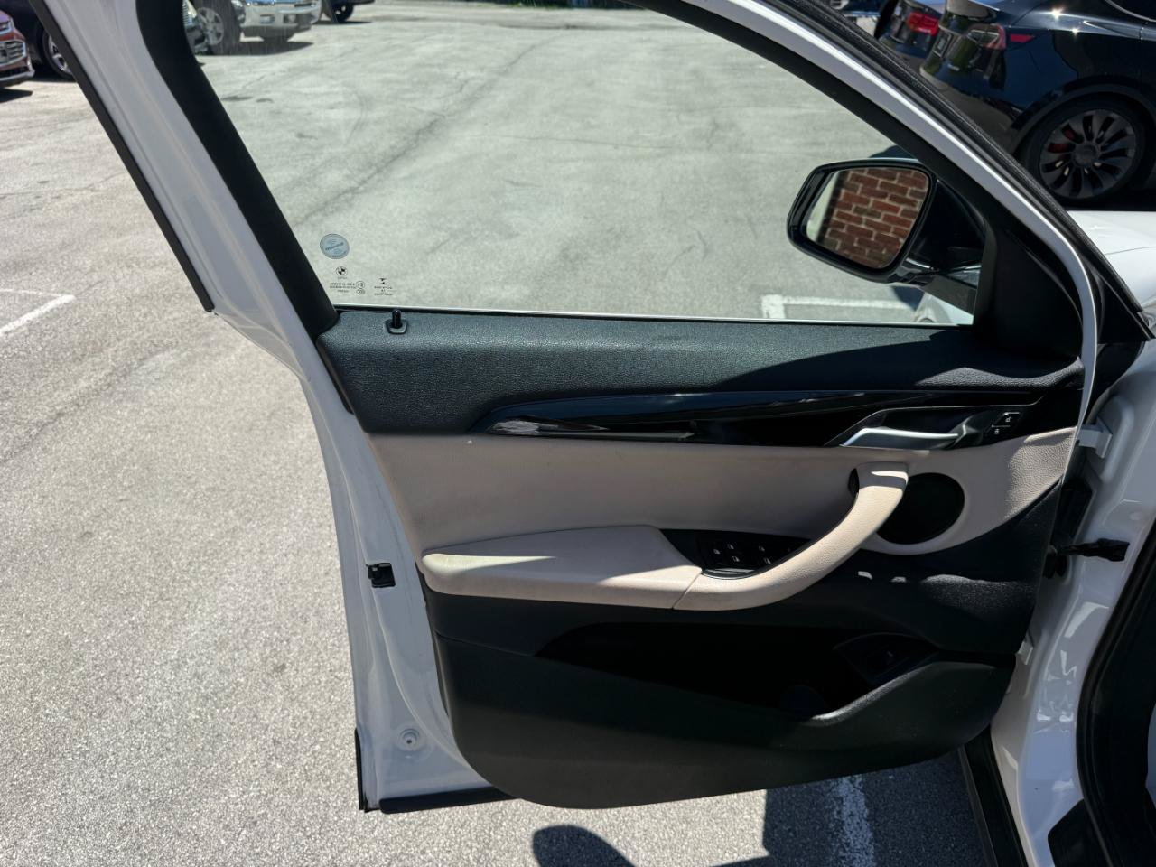 Used 2018 BMW X2 xDrive28i w/ Convenience Package AWD/4WD image 27