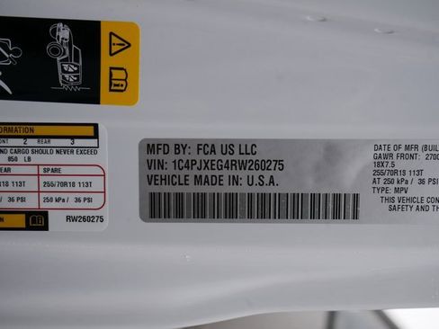 Used 2024 Jeep Wrangler Sahara w/ Technology Group image 30