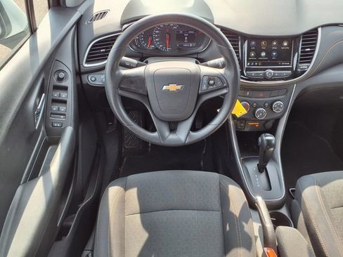 Used 2019 Chevrolet Trax LS FWD image 15