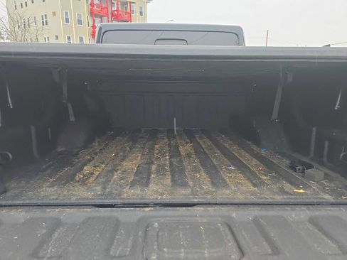 Used 2021 Jeep Gladiator Rubicon w/ Uconnect 4C Nav & Sound Group image 8