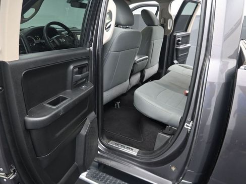 Used 2019 RAM 1500 Express w/ Express Value Package RWD image 12