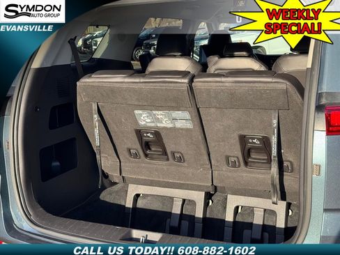 Used 2022 Kia Carnival SX image 5