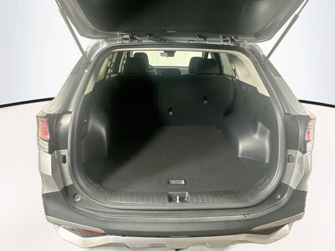 Used 2025 Kia Sportage LX FWD image 27
