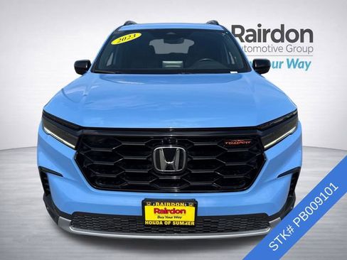 Used 2023 Honda Pilot TrailSport image 2