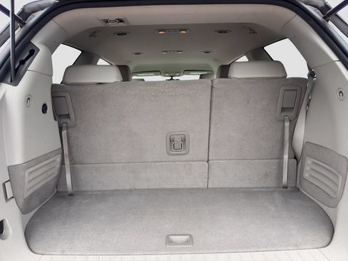 Used 2012 Buick Enclave Leather AWD/4WD image 19