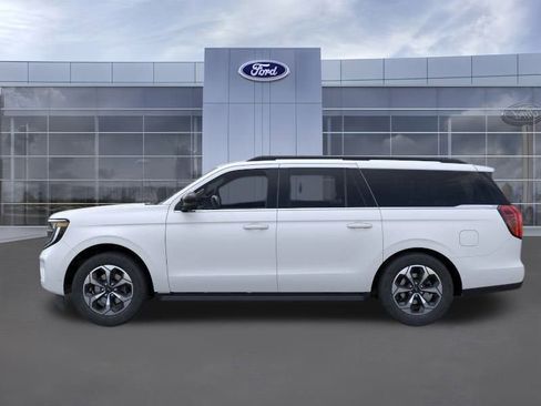 New 2026 Ford Expedition Max Active RWD image 3